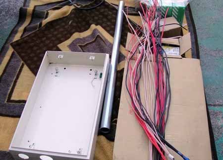 新規分電盤と製作したケーブル