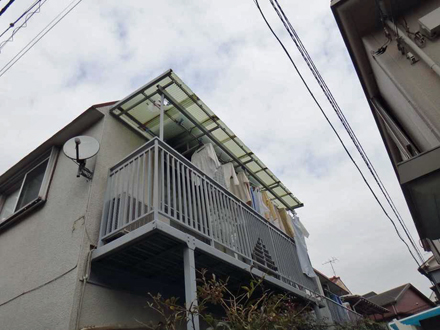 ベランダ屋根、波板の交換