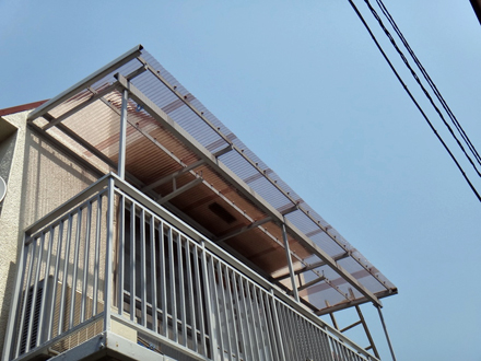 ベランダ屋根、波板の交換