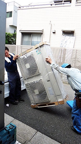 空調設備・大型室外機・移動