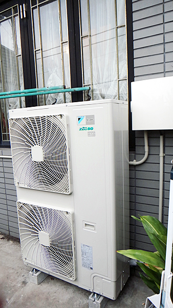 空調設備・室外機設置完了