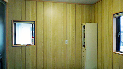 木質建材貼りの完成