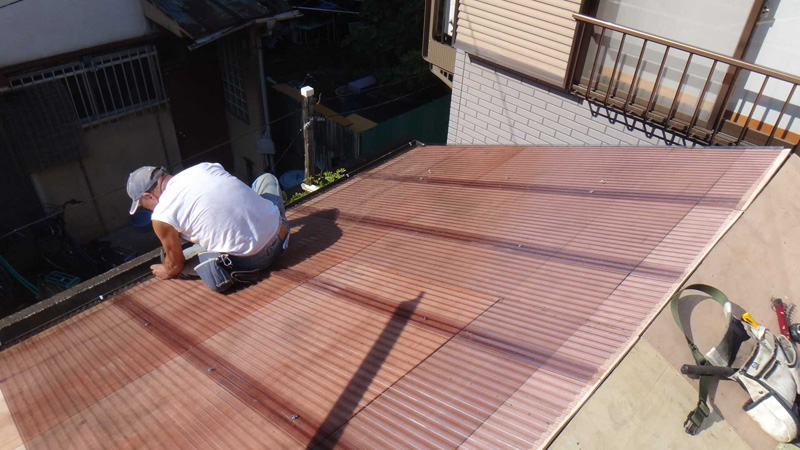 ポリカーボネート製新規屋根