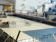 和風住宅 自然素材 住宅の鳥海工務店・倉庫兼アパート:大田区現在の工事状況(基礎)