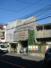 施工事例 田川邸・飛散シート(高圧洗浄のため)貼り