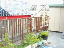 外装リフォーム:東京都大田区蒲田T様邸・屋上手すり・塗装完了