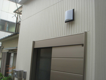 大田区S様邸玄関庇・ロールスクリーン工事・施工前玄関