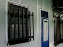 シール打ち込み作業