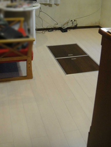 床リフォーム中