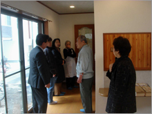 和風住宅 自然素材 住宅の鳥海工務店・２階建て住宅：大田区現場見学会の様子２